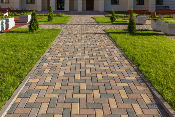 Best Professional Driveway Pavers  in Mineville, NY